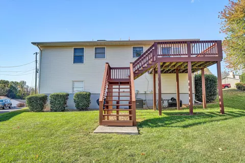 Exterior - 5625 Legate Dr, Roanoke, VA 24019 photo 4 of 5