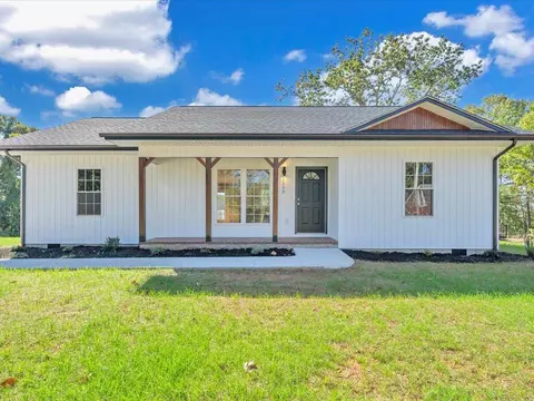 1100 Oakgrove Ave, Martinsville, VA 24112