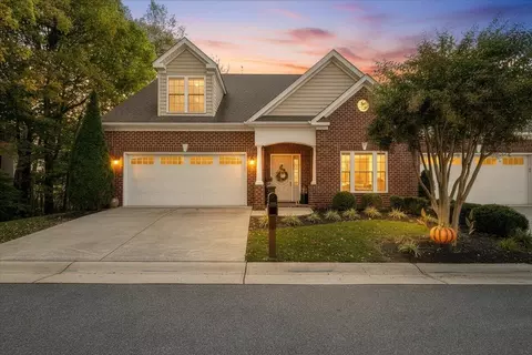 5653 Rockbridge Ct, Roanoke, VA 24018
