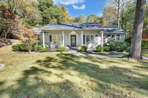123 N Oakwood Rd, Troutville, VA 24175