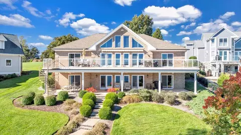 89 Atlantic Ave, Moneta, VA 24121