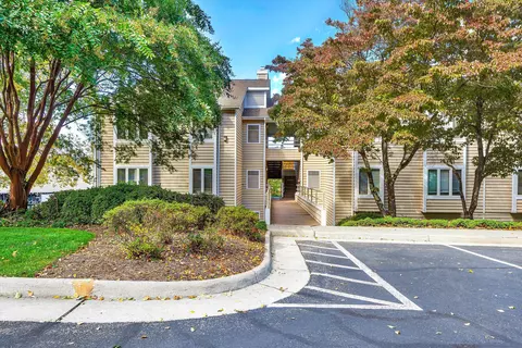 410 Marina Bay Dr #102, Penhook, VA 24137