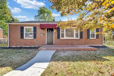 2775 Derwent Dr SW, Roanoke, VA 24015