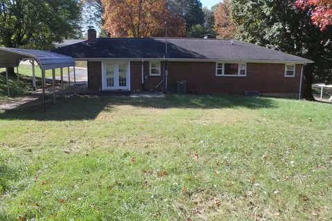 Exterior - 109 Villa Rd, Ridgeway, VA 24148 photo 3 of 5
