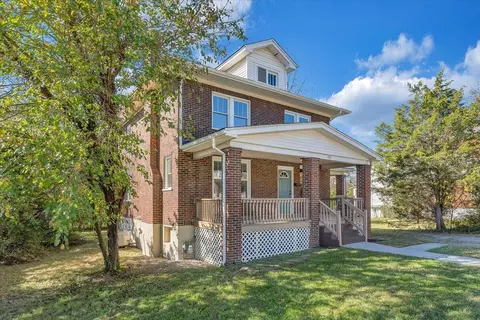 832 Queen Ave NW, Roanoke, VA 24012
