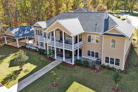 Exterior - 138 Binnacle Dr, Moneta, VA 24121 photo 3 of 23