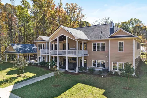 Exterior - 138 Binnacle Dr, Moneta, VA 24121 photo 14 of 23