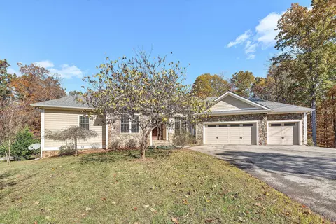 Exterior - 138 Binnacle Dr, Moneta, VA 24121 photo 4 of 23