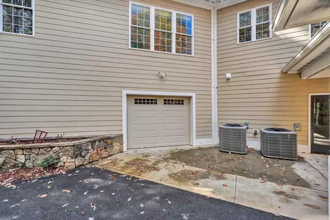 Exterior - 138 Binnacle Dr, Moneta, VA 24121 photo 22 of 23