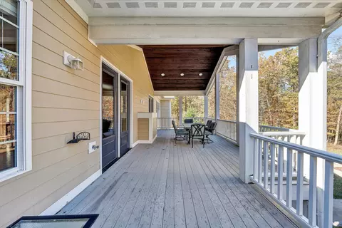 Exterior - 138 Binnacle Dr, Moneta, VA 24121 photo 9 of 23