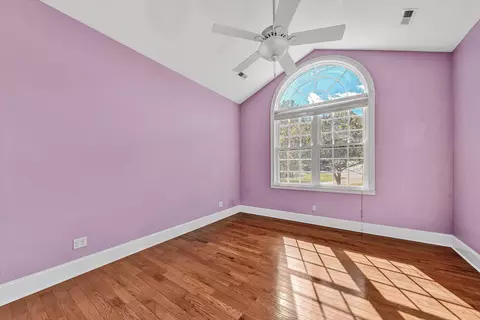 Bedroom - 138 Binnacle Dr, Moneta, VA 24121 photo 2 of 6