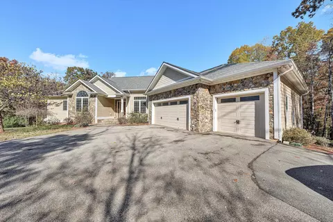 Exterior - 138 Binnacle Dr, Moneta, VA 24121 photo 5 of 23