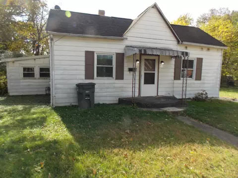 304 W Burwell St, Salem, VA 24153