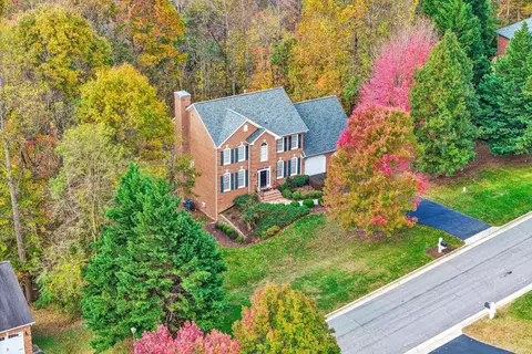 7532 Autumn Park Dr, Roanoke, VA 24018