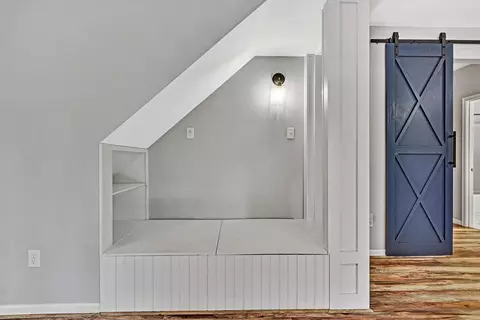 Entry Way - 1404 Commonwealth Dr, Hardy, VA 24101 photo 8 of 10