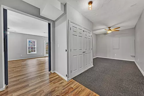 Entry Way - 1404 Commonwealth Dr, Hardy, VA 24101 photo 9 of 10
