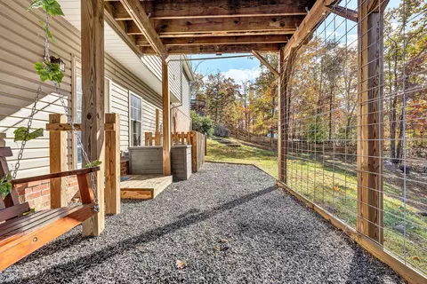 Exterior - 1404 Commonwealth Dr, Hardy, VA 24101 photo 9 of 19