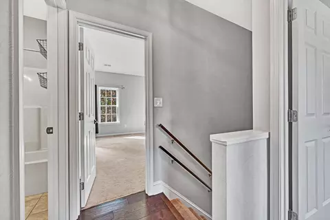 Entry Way - 1404 Commonwealth Dr, Hardy, VA 24101 photo 5 of 10