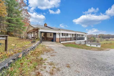 446 Macks Mountain Rd NW, Indian Valley, VA 24105