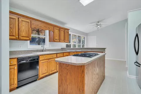 Kitchen - 6548 Goodview Rd, Goodview, VA 24095 photo 2 of 5