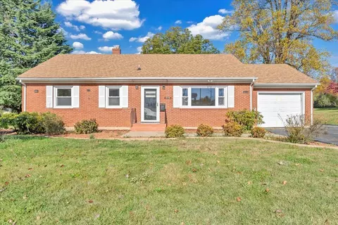 3110 Crockett Ave NW, Roanoke, VA 24012