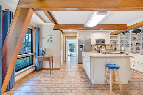 Kitchen - 549 Clydes Rd, Eagle Rock, VA 24085 photo 7 of 7