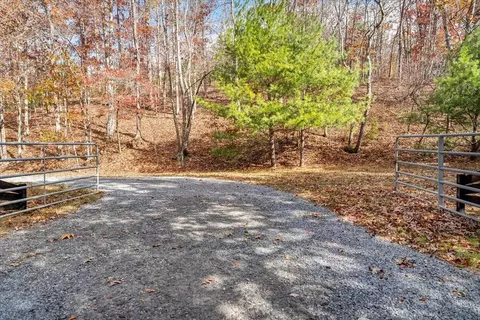 Exterior - 549 Clydes Rd, Eagle Rock, VA 24085 photo 29 of 30