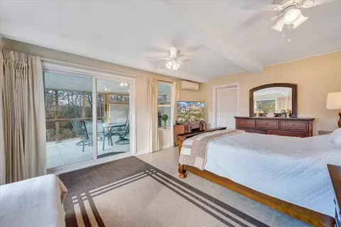 Bedroom - 549 Clydes Rd, Eagle Rock, VA 24085 photo 1 of 11