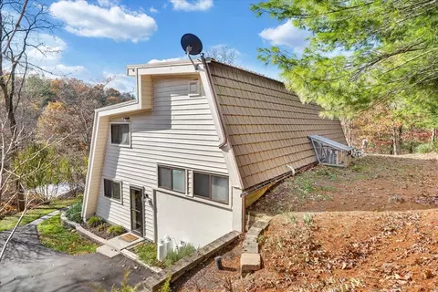 Exterior - 549 Clydes Rd, Eagle Rock, VA 24085 photo 1 of 30