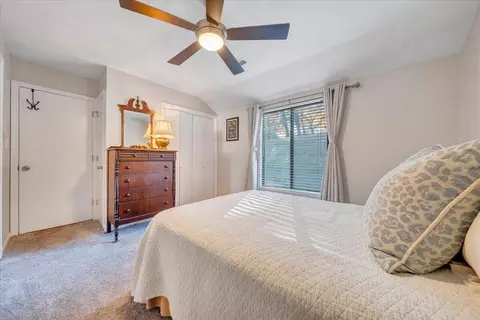 Bedroom - 2447 Post Oak Rd, Salem, VA 24153 photo 6 of 6