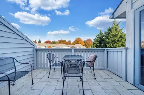 Exterior - 2447 Post Oak Rd, Salem, VA 24153 photo 3 of 11