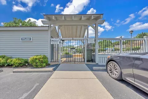 Exterior - 2447 Post Oak Rd, Salem, VA 24153 photo 9 of 11