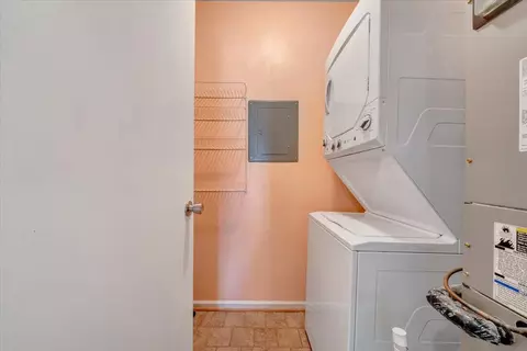 Other - 2447 Post Oak Rd, Salem, VA 24153 photo 1 of 6