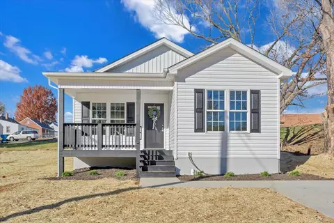 3527 Troutland Ave NW, Roanoke, VA 24017
