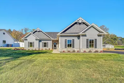 1120 Monterey Rd NE, Roanoke, VA 24019