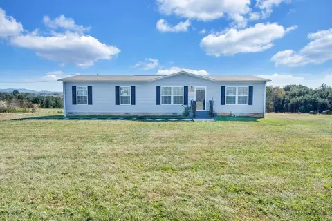 538 Long Horne Rd, Union Hall, VA 24176