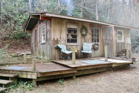 541 Goose Creek Run NE, Check, VA 24072