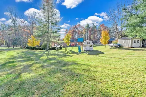 Exterior - 397 Commonwealth Rd, Galax, VA 24333 photo 3 of 9