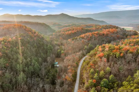 2331 Craig Valley Dr, Eagle Rock, VA 24085