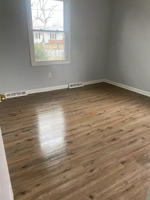 Bedroom - 1525 Gordon Ave SE, Roanoke, VA 24014 photo 1 of 5