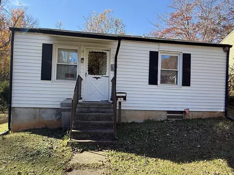 714 4th St, Martinsville, VA 24112