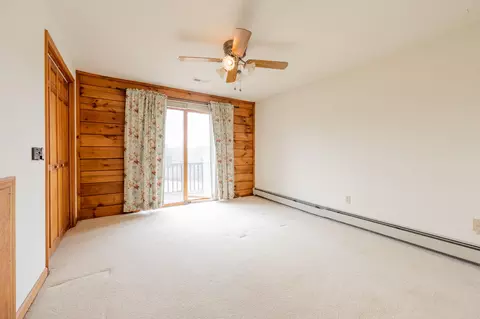 Bedroom - 528 Falling Branch Rd NW, Floyd, VA 24091 photo 4 of 11
