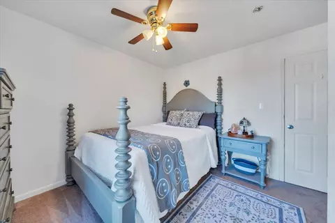 Bedroom - 232 Eugene Dr NW, Roanoke, VA 24017 photo 4 of 4