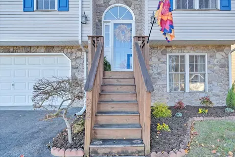 Other - 232 Eugene Dr NW, Roanoke, VA 24017 photo 1 of 18