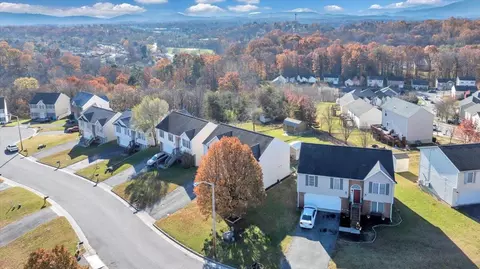 View/Area - 232 Eugene Dr NW, Roanoke, VA 24017 photo 22 of 23