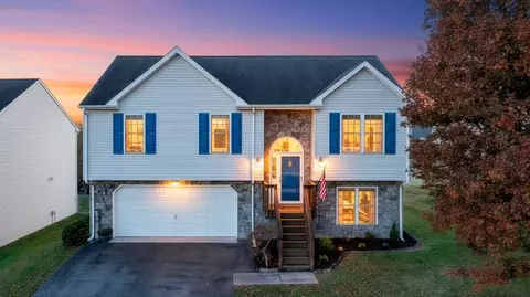 232 Eugene Dr NW, Roanoke, VA 24017