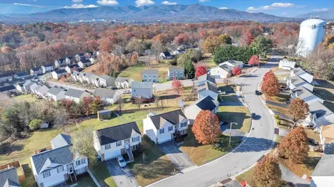 View/Area - 232 Eugene Dr NW, Roanoke, VA 24017 photo 18 of 23