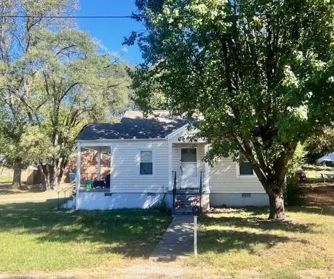 3931 Tyler Ave NW, Roanoke, VA 24017