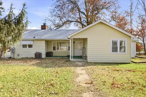 4950 Fralin Rd NW, Roanoke, VA 24012