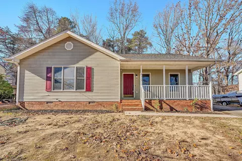 3617 View Ave, Roanoke, VA 24018